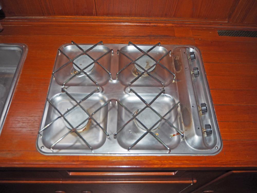 Fore ship, Accommodation